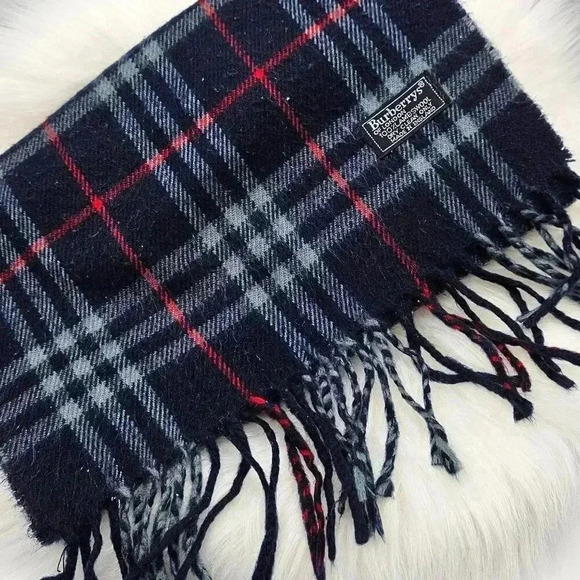 Burberry Novacheck Blue πππ% π₯ππ¦ππ¬π°π¨π¨π₯ Scarf - Picture 4 of 10